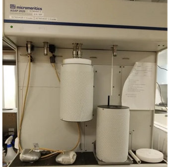 Micromeritics ASAP 2020