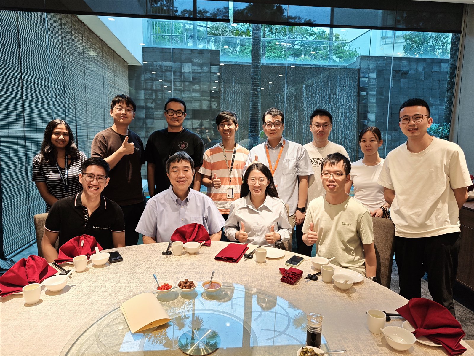 Kawi Research Group members with Dr. Xiaoyu Han during a visit from Tianjin University